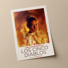 Cargar imagen en el visor de la galería, Los cinco diablos - Póster ilustrado V1 - Serie limitada
